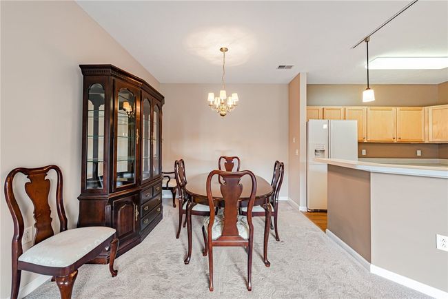 APT-204 - 300 Hidden Ridge Ct, Condo with 3 bedrooms, 2 bathrooms and 1 parking in South Park PA | Image 8