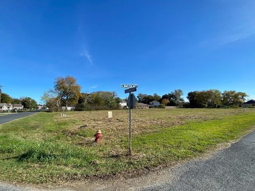 6115 Anderson St, Texas City, TX, 77591-4138 | Card Image