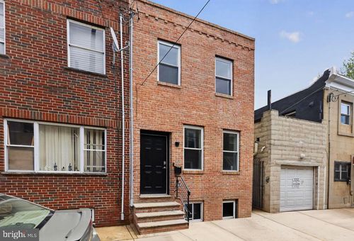 2033 S Mildred St, PHILADELPHIA, PA, 19148-2343 | Card Image