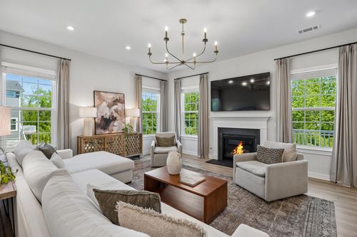 3015 Canyon Echo Dr, Franklin, TN, 37064-4396 | Card Image