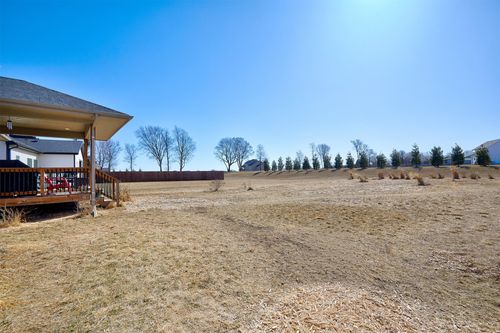 2804 Blooming Heights Dr, Norwalk, IA, 50211-8611 | Card Image
