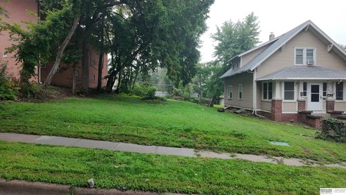 4642 Izard St, Omaha, NE, 68132-2328 | Card Image