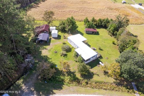 1645 Shelby Ln Sw, Supply, NC, 28462-6336 | Card Image