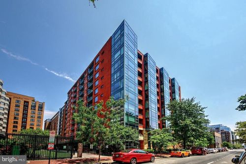 apt-301-1117 10th St Nw, WASHINGTON, DC, 20001-6401 | Card Image