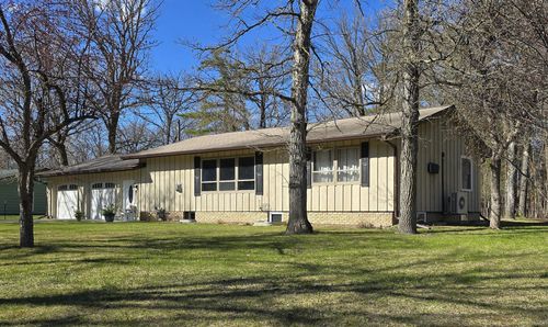743 Lomond Dr Nw, Bagley, MN, 56621-8151 | Card Image