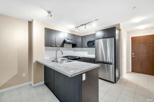 3xx-9399 Tomicki Ave, Richmond, BC, V6X0H6 | Card Image