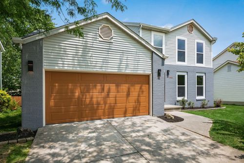 6428 Berry Pond Way, Canal Winchester, OH, 43110-9700 | Card Image