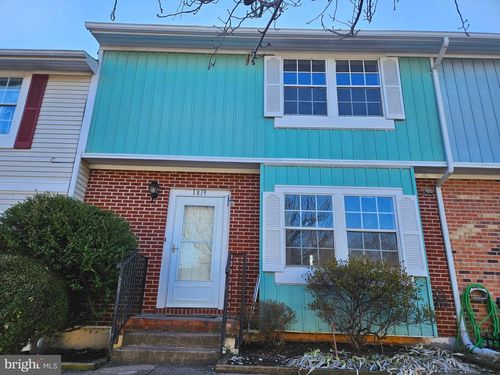 1819 Picadilly Cir, CULPEPER, VA, 22701-4073 | Card Image