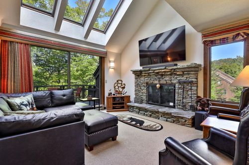 l-45-107 Blueberry Ledge Rdg, Plymouth, VT, 05056-9520 | Card Image