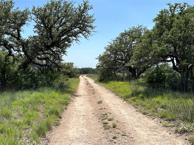 341 Fm 574 W, House other with 5 bedrooms, 3 bathrooms and null parking in Goldthwaite TX | Image 4