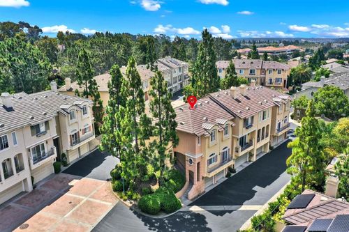 3856 Quarter Mile Dr, San Diego, CA, 92130-1291 | Card Image