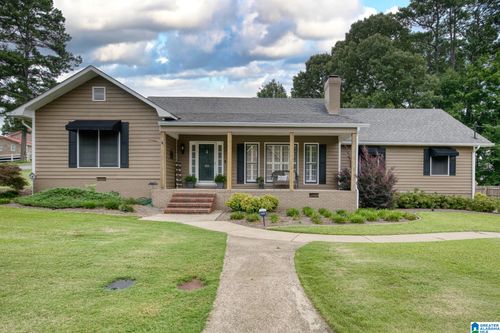 806 Roy Ct, OXFORD, AL, 36203-2141 | Card Image