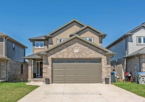 178 Gilmour Dr, Lucan, ON, N0M2J0 | Card Image