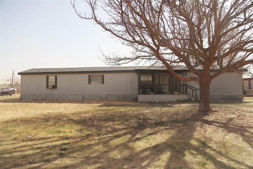 6806 N County Road 1630, Shallowater, TX, 79363-3719 | Card Image