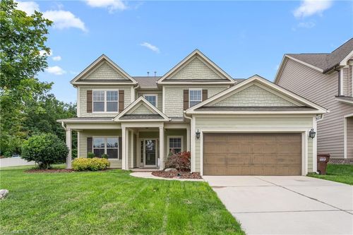 2403 Hammock Dr, High Point, NC, 27265-9489 | Card Image