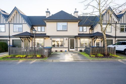 73-18883 65 Ave. Avenue, Surrey, BC, V3S8Y2 | Card Image