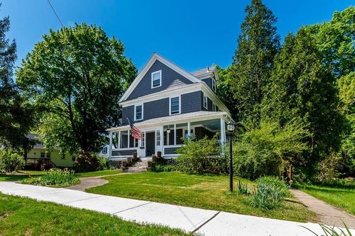 265 Stone St, Walpole, MA, 02081-3230 | Card Image