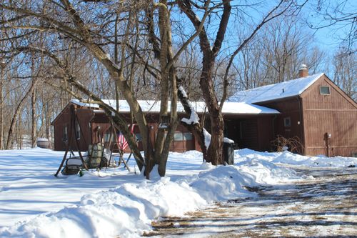 3860 Pert Hill Rd, Hopewell, OH, 43746-9762 | Card Image