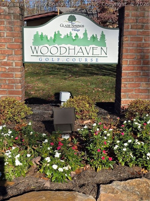 175 Rothfield Cir, Daniels, WV, 25832-1100 | Card Image