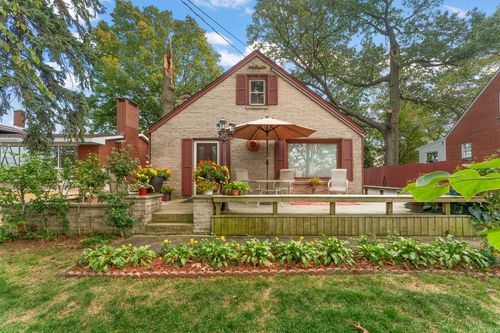 3324 Ridge Rd, Highland, IN, 46322-2046 | Card Image