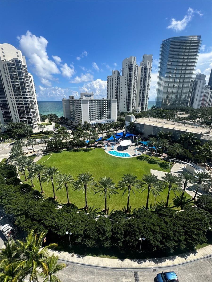 Residential Lease in Sunny Isles Beach 4