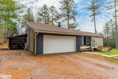 1012 Parasol Dr, House other with 3 bedrooms, 2 bathrooms and 8 parking in Algonquin Highlands ON | Image 3