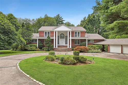14 Pheasant Hill Ln, Glen Head, NY, 11545-2115 | Card Image