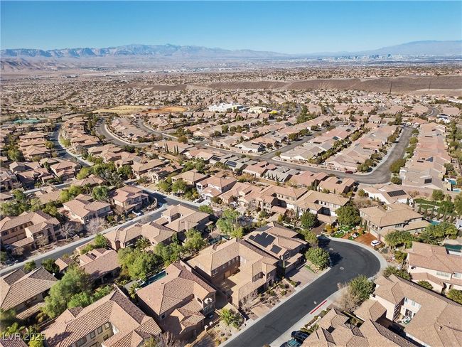 2717 Mona Lisa St, House other with 5 bedrooms, 6 bathrooms and null parking in Henderson NV | Image 91