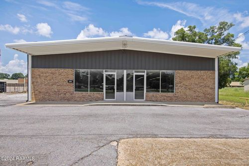 b-1950 W Laurel Ave, Eunice, LA, 70535-2933 | Card Image