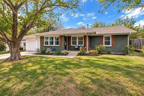 3304 Leith Ave, Fort Worth, TX, 76133-1724 | Card Image