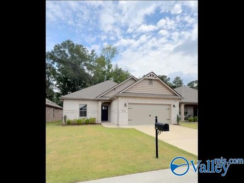1826 Anise Cir Se, CULLMAN, AL, 35055-4026 | Card Image
