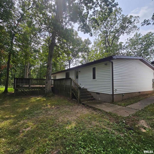 22488 N Mayflower Ln, House other with 3 bedrooms, 2 bathrooms and null parking in Dix IL | Image 10