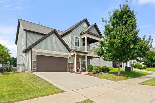 125 Archer Dr, Bermuda Run, NC, 27006-6688 | Card Image