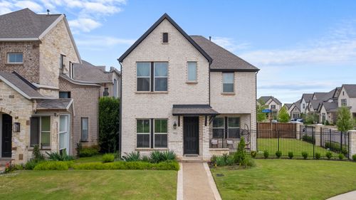 711 Prairie Falcon Dr, Arlington, TX, 76005-3305 | Card Image
