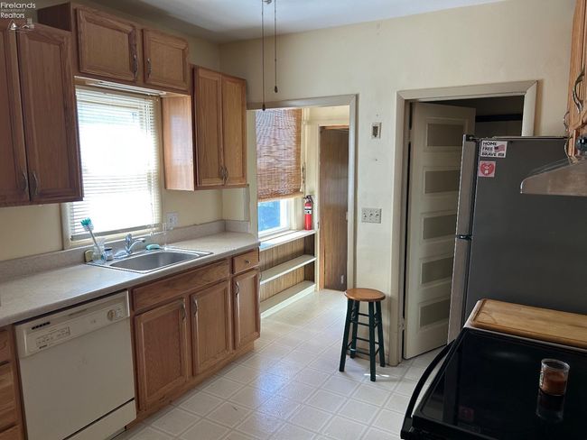 701 Polk St, House other with 4 bedrooms, 2 bathrooms and 2 parking in Sandusky OH | Image 19