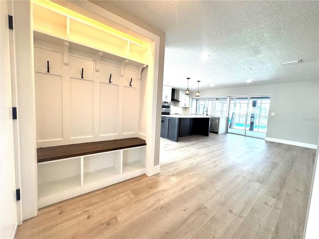 6524 Senegal Palm Way, House other with 3 bedrooms, 2 bathrooms and null parking in APOLLO BEACH FL | Image 7