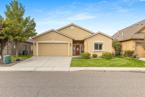 2691 Eaglewatch Loop, Richland, WA, 99354-2304 | Card Image