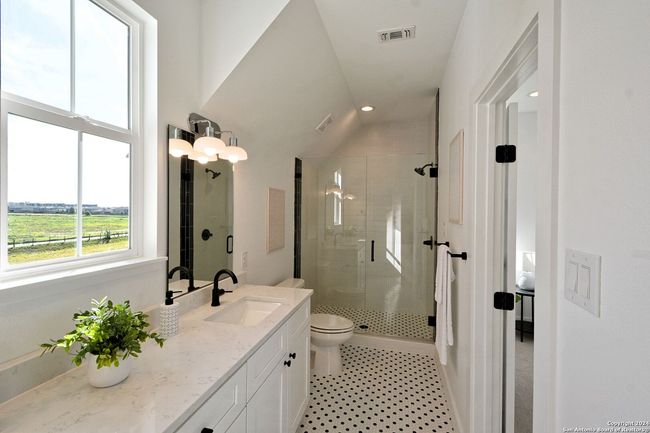 409 Constance Dr, House other with 3 bedrooms, 3 bathrooms and null parking in New Braunfels TX | Image 23