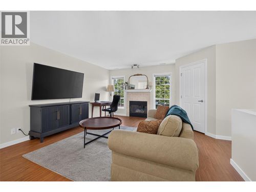 205-2350 Stillingfleet Road, Kelowna, BC, V1W3X9 | Card Image