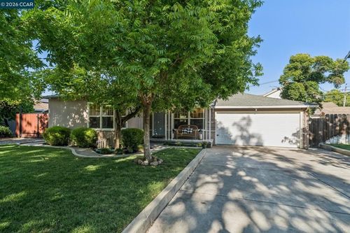 305 Keats Cir, Pleasant Hill, CA, 94523-4131 | Card Image