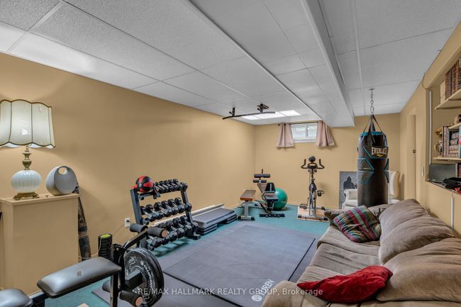 25 Ellery Cres, House other with 4 bedrooms, 2 bathrooms and 3 parking in Nepean ON | Image 21