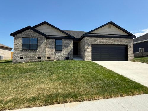 236 Brook Cv, Berea, KY, 40403-9376 | Card Image