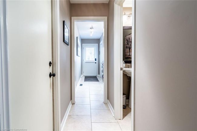 27 Gladiola Dr, House other with 5 bedrooms, 4 bathrooms and 14 parking in Carlisle ON | Image 13