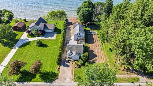 1050 Lake Rd, Conneaut, OH, 44030-1137 | Card Image