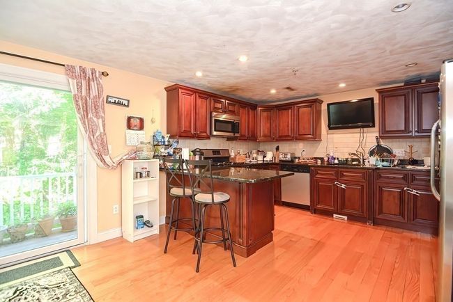 UNIT-4 - 1 Olson St, House attached with 2 bedrooms, 3 bathrooms and 1 parking in Wilmington MA | Image 11
