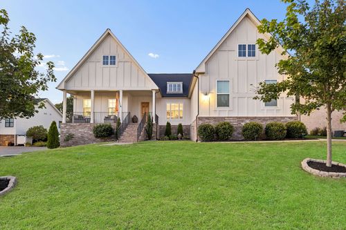 7008 Fiddlers Glen Dr, Arrington, TN, 37014-2001 | Card Image