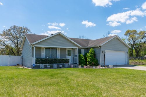 30530 Gregory Dr, Elkhart, IN, 46516-1243 | Card Image