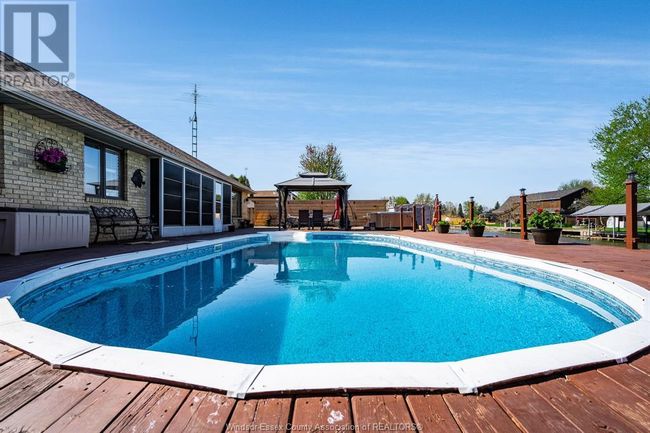 811 Rivait Dr, House other with 3 bedrooms, 3 bathrooms and null parking in Tilbury ON | Image 37