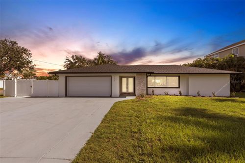 4316 Caloosa Dr, PALMETTO, FL, 34221-5618 | Card Image