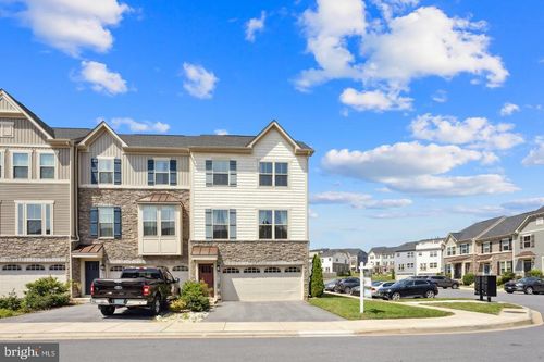 6012 Pecking Stone St, NEW MARKET, MD, 21774-6870 | Card Image